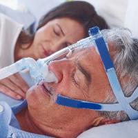 Stosowanie  aparatu CPAP redukuje częstotliwośc napadów migotania przedsionków u pacjentów z bezdechem sennym,po zabiegu ablacji i u tych  u których nie wykonano  tego zabiegu.